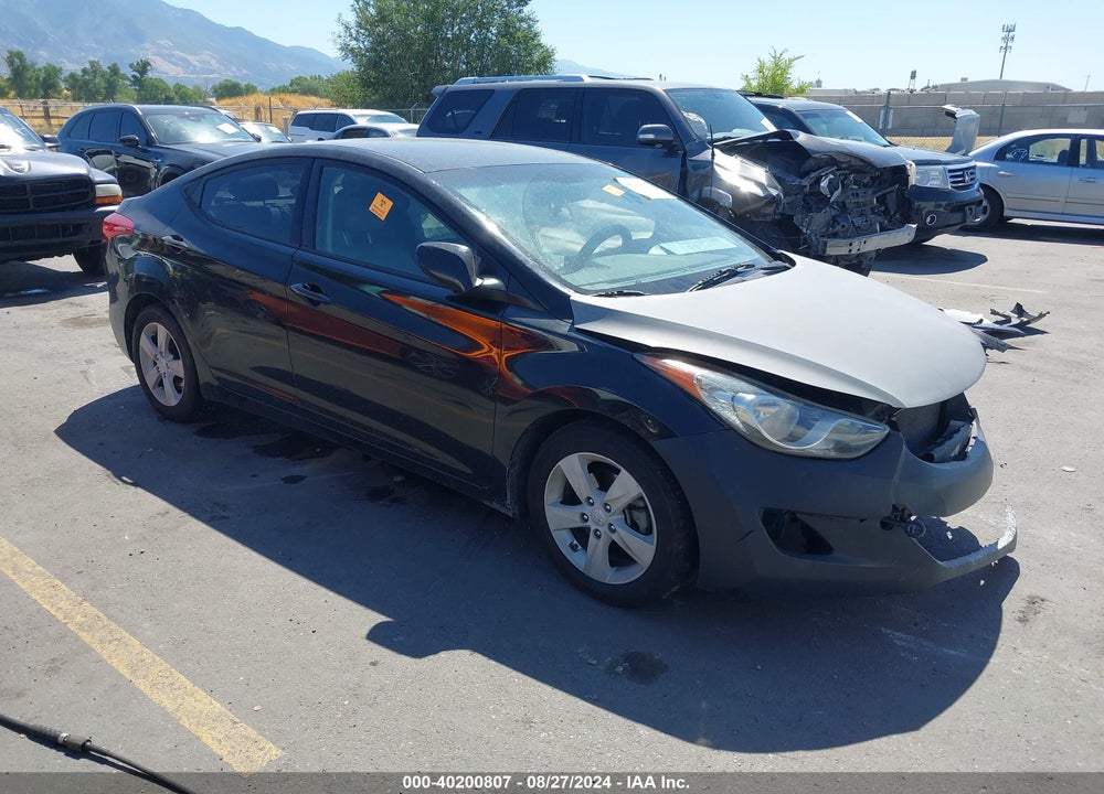 2013 HYUNDAI ELANTRA GLS VIN: KMHDH4AEXDU898712