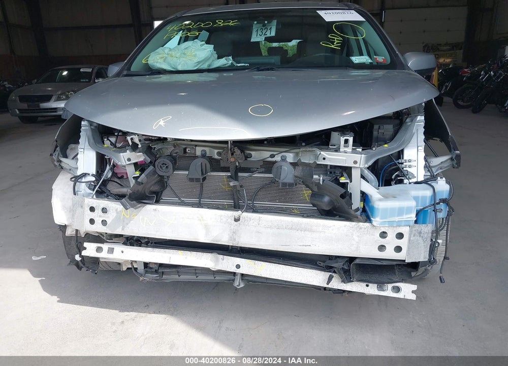2022 TOYOTA SIENNA LE VIN: 5TDKRKEC0NS075492
