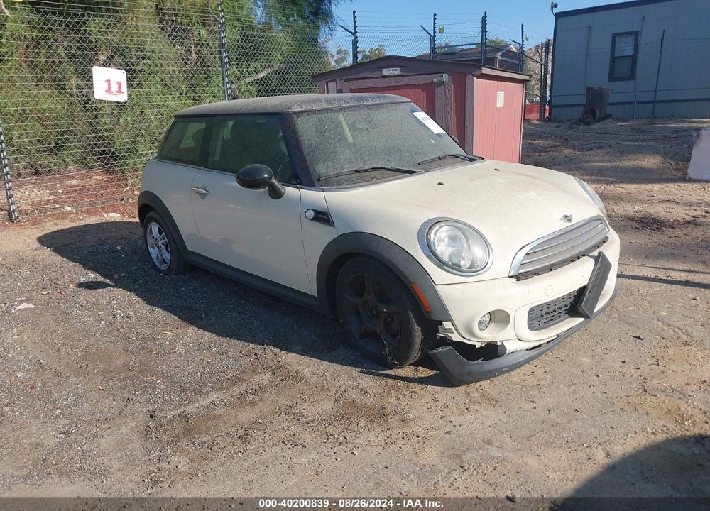 2013 MINI HARDTOP COOPER VIN: WMWSU3C5XDT678519