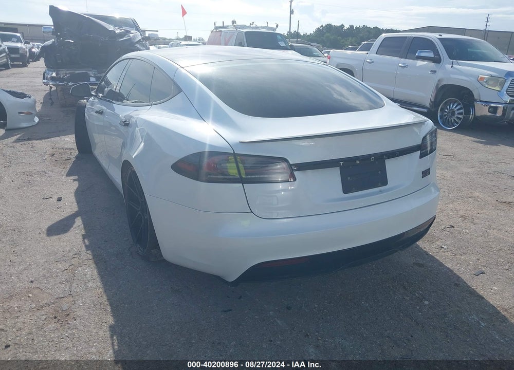 2023 TESLA MODEL S PLAID TRI MOTOR ALL-WHEEL DRIVE VIN: 5YJSA1E60PF516671