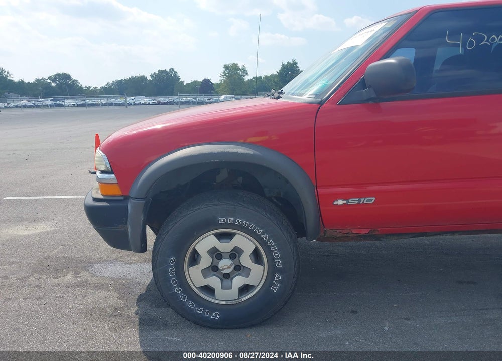 2003 CHEVROLET S-10 LS VIN: 1GCCT19X938126955