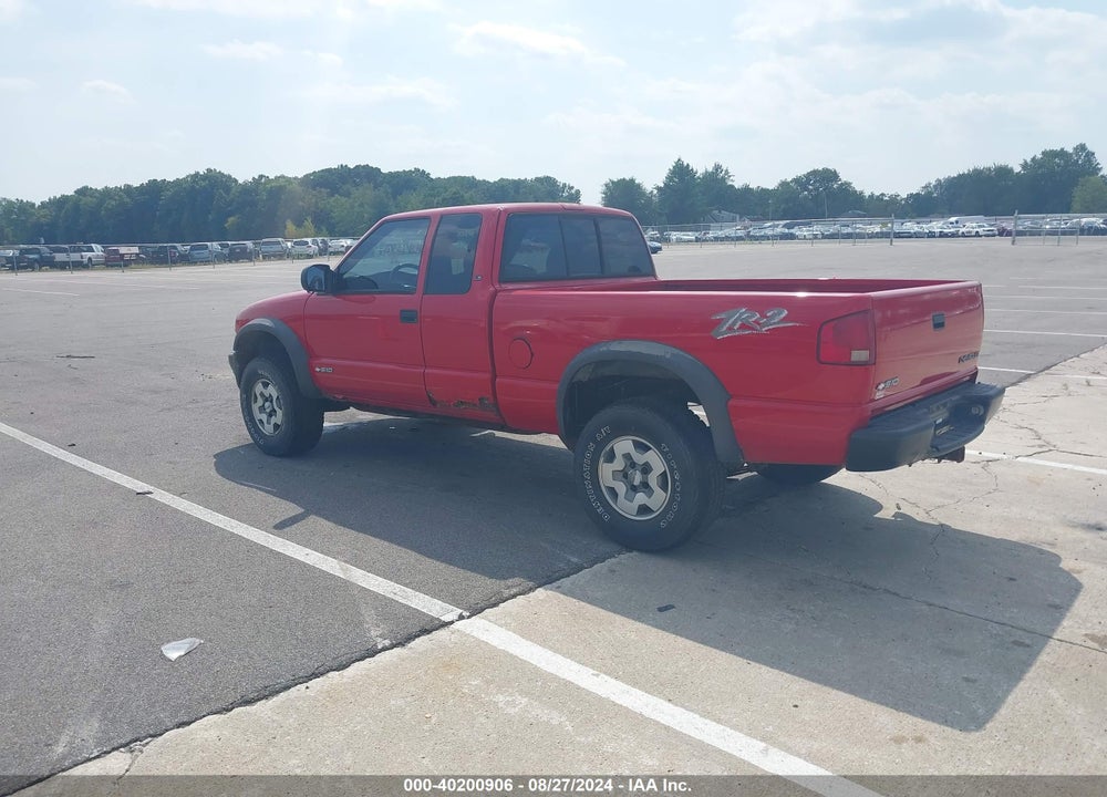 2003 CHEVROLET S-10 LS VIN: 1GCCT19X938126955