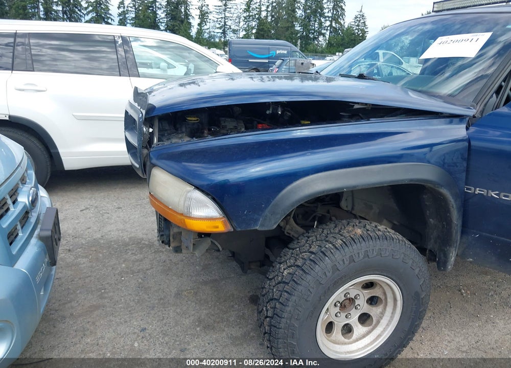 2000 DODGE DAKOTA SLT/SPORT VIN: 1B7GG2AN9YS703502
