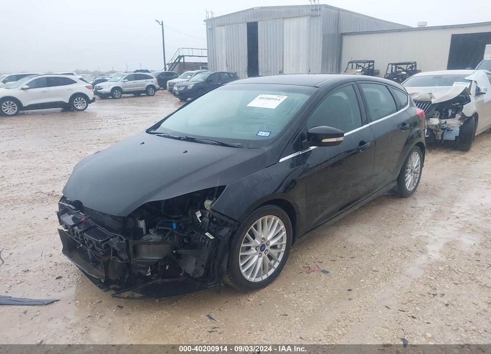 2014 FORD FOCUS TITANIUM VIN: 1FADP3N23EL196603