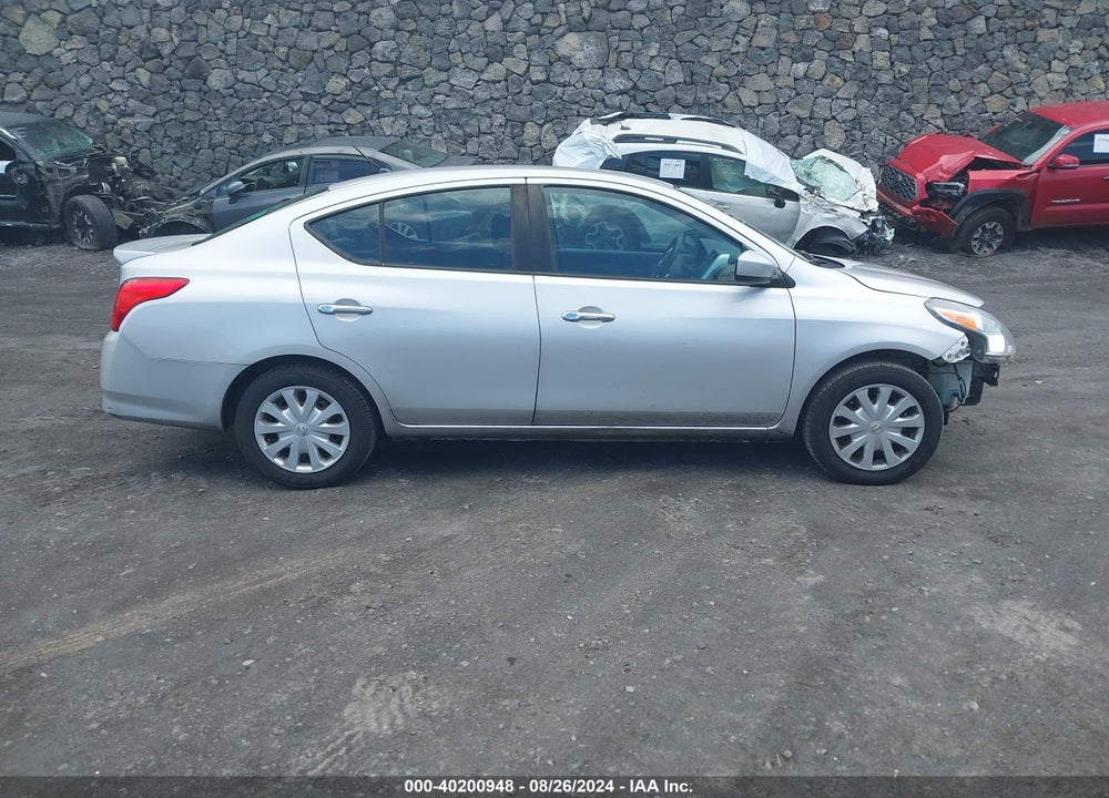 2018 NISSAN VERSA 1.6 SV VIN: 3N1CN7AP4JL824657