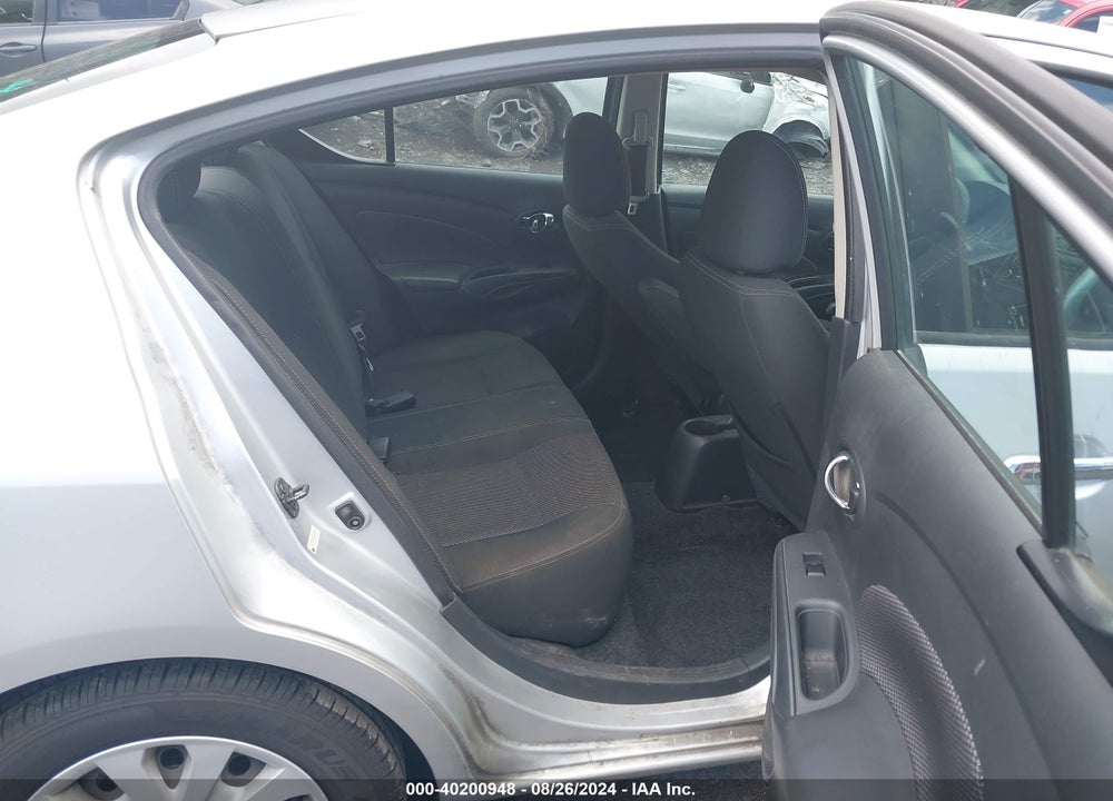 2018 NISSAN VERSA 1.6 SV VIN: 3N1CN7AP4JL824657