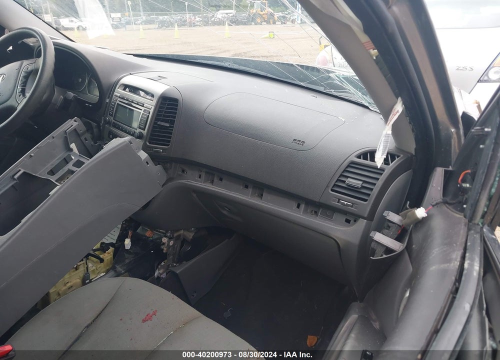 2011 HYUNDAI SANTA FE GLS VIN: 5XYZG3AB6BG024630