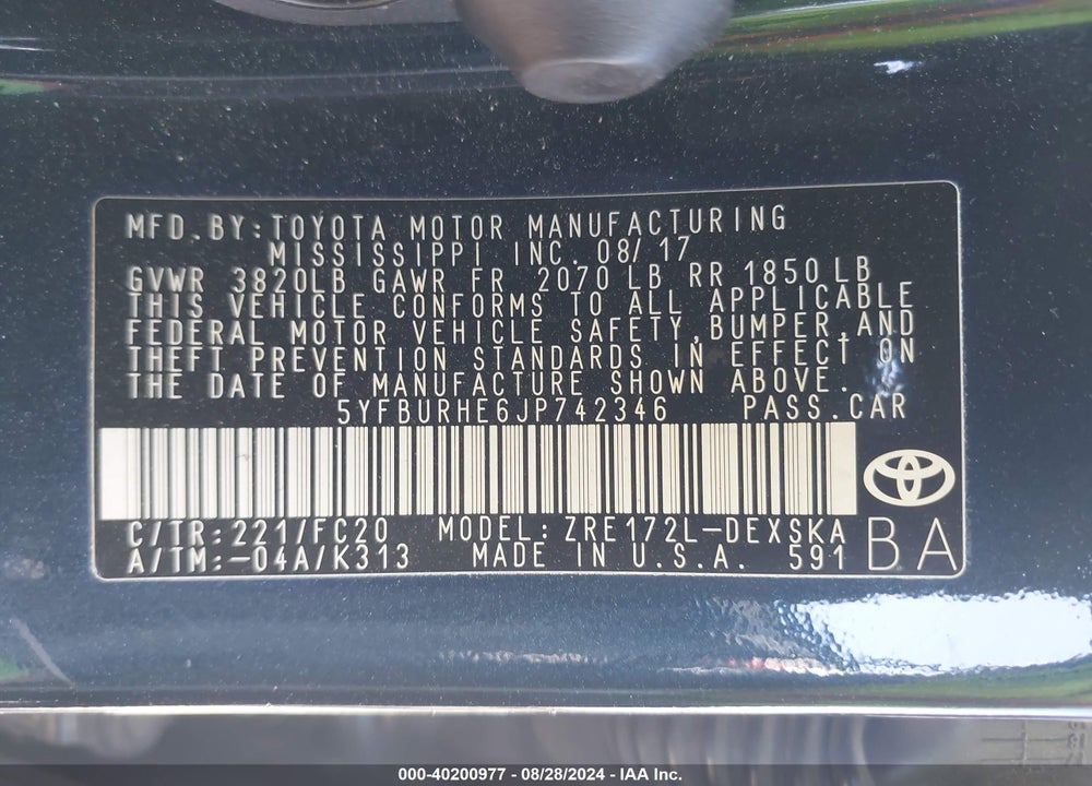 2018 TOYOTA COROLLA SE VIN: 5YFBURHE6JP742346