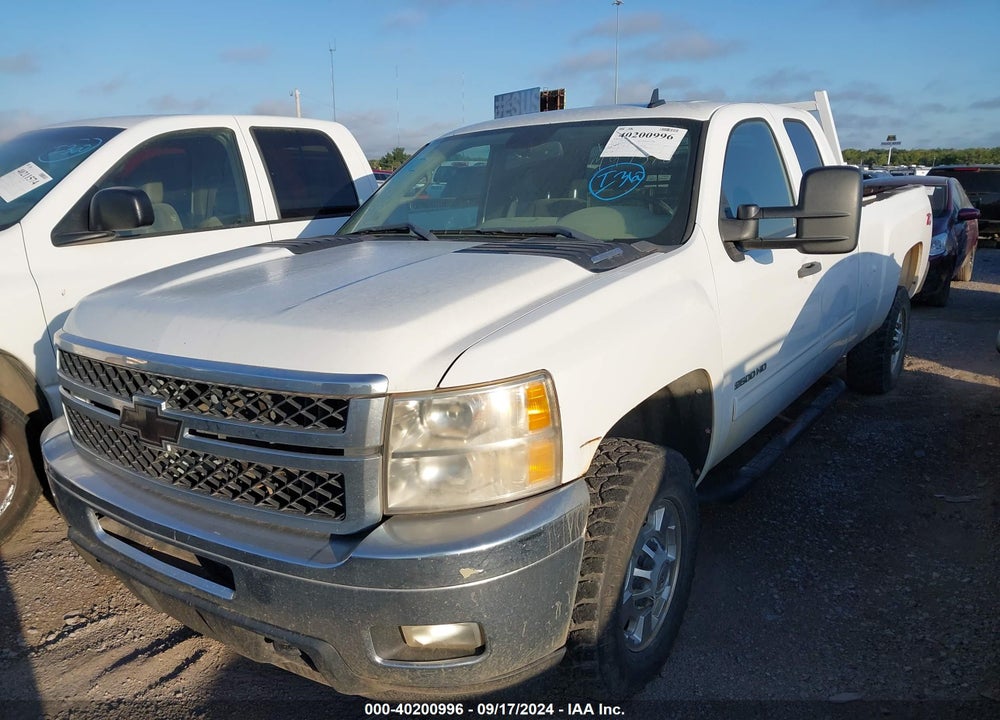 2011 CHEVROLET SILVERADO 2500HD LT VIN: 1GC2KXCG6BZ328106