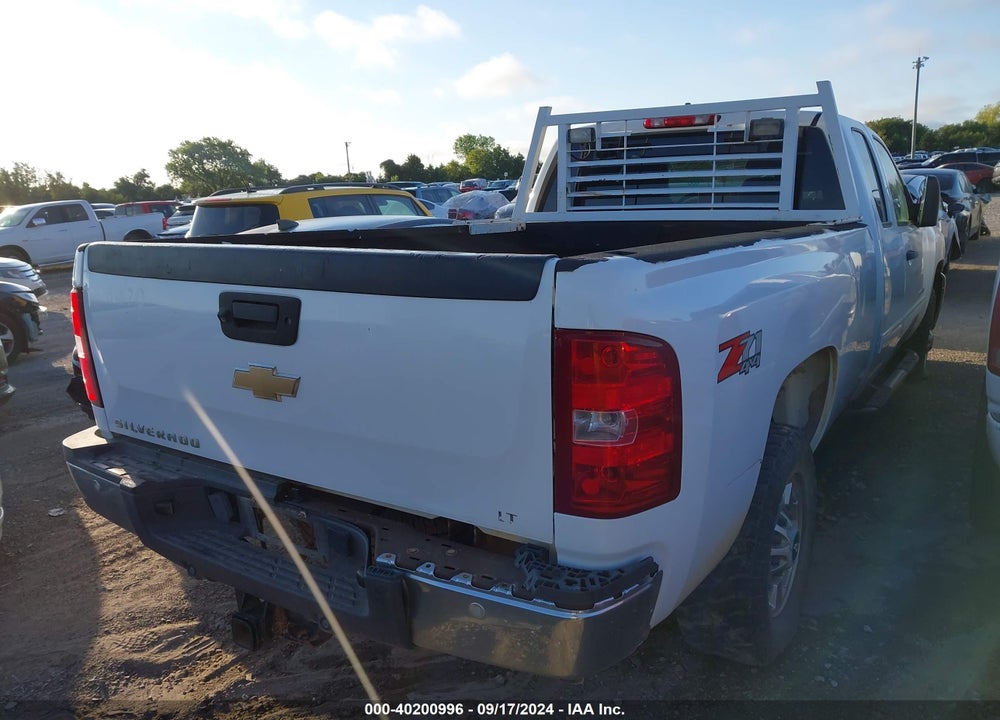 2011 CHEVROLET SILVERADO 2500HD LT VIN: 1GC2KXCG6BZ328106