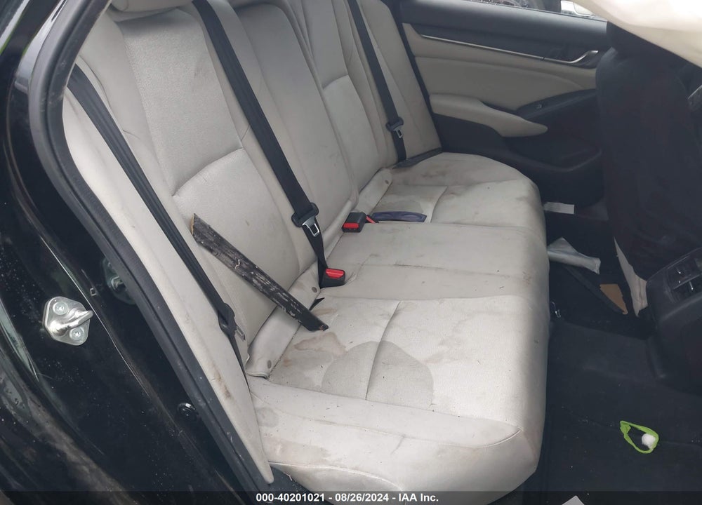 2018 HONDA ACCORD EX VIN: 1HGCV1F42JA019824