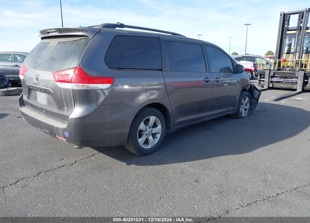 2012 TOYOTA SIENNA LE V6 8 PASSENGER VIN: 5TDKK3DC1CS223903