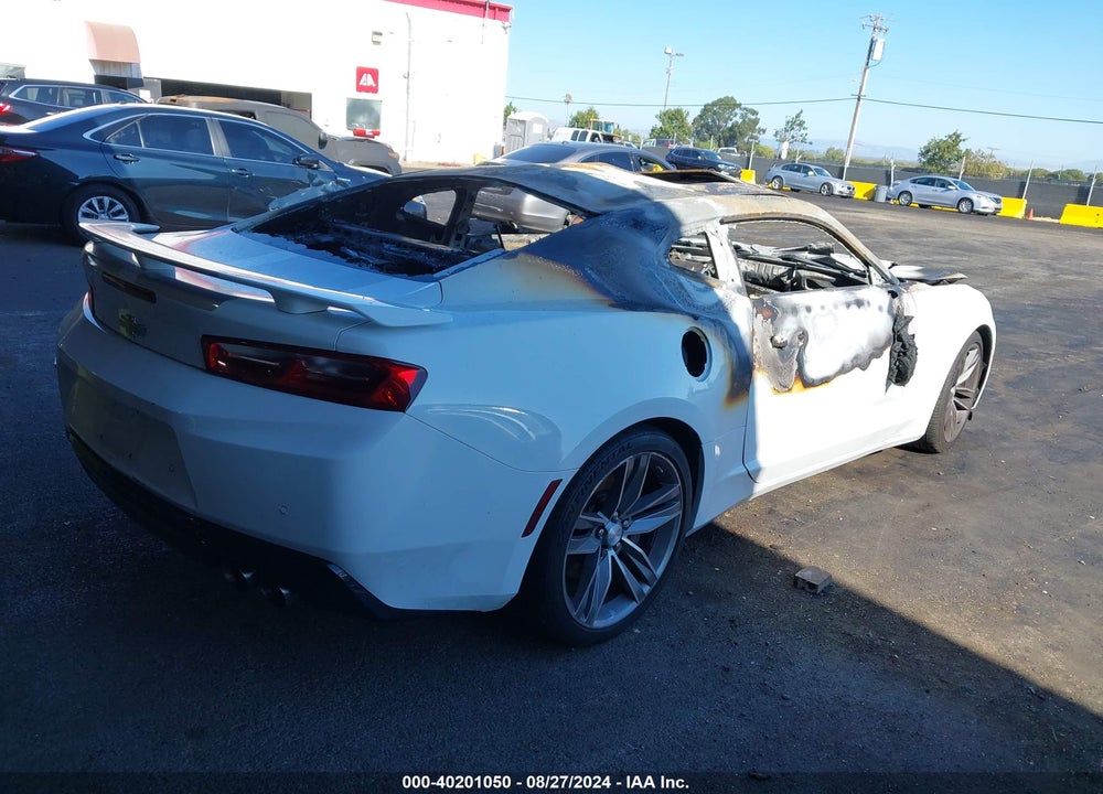 2016 CHEVROLET CAMARO 2SS VIN: 1G1FH1R76G0174361