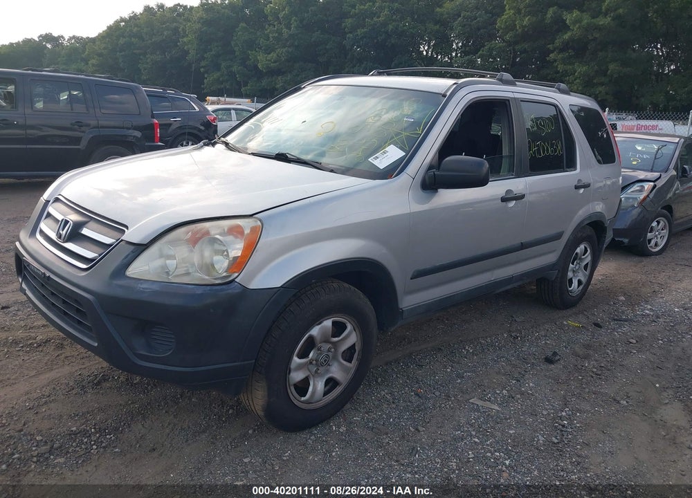 2005 HONDA CR-V LX VIN: JHLRD78595C004626
