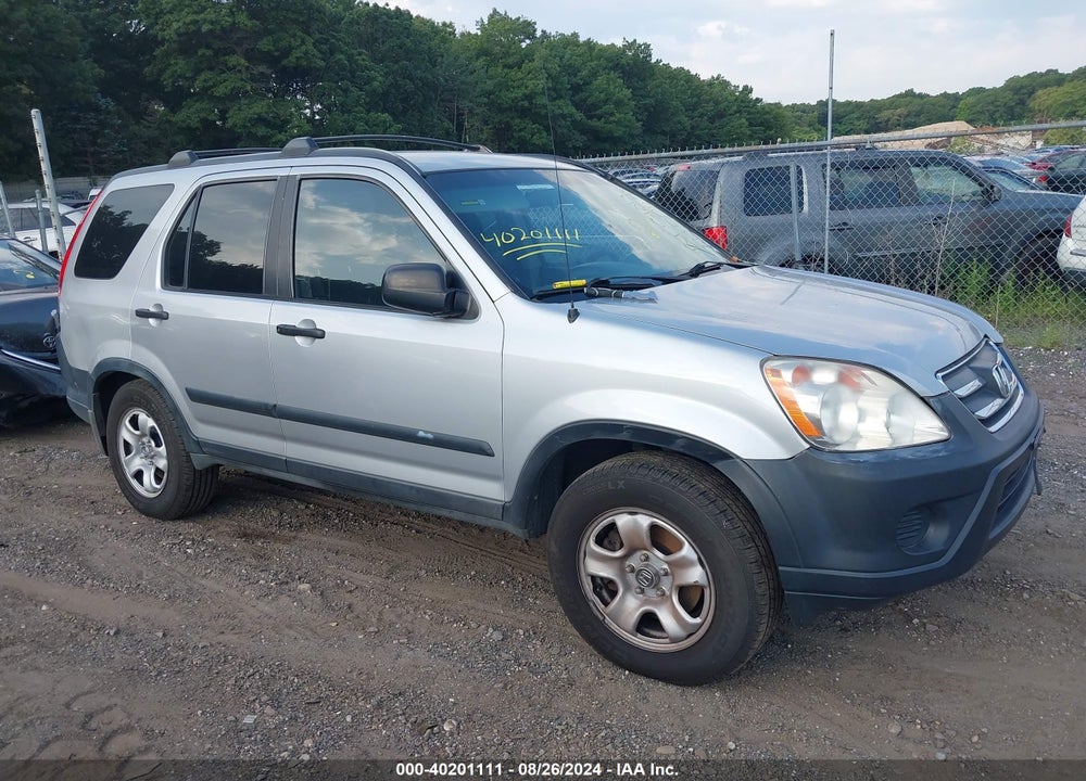 2005 HONDA CR-V LX VIN: JHLRD78595C004626