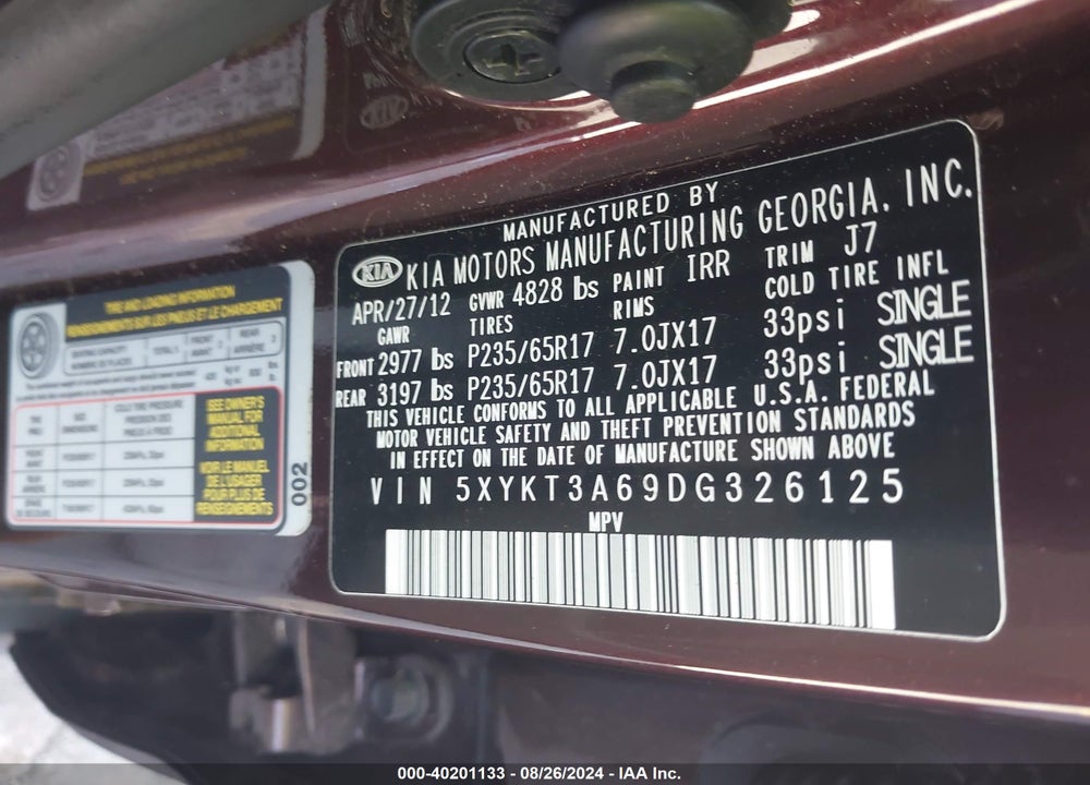 2013 KIA SORENTO LX VIN: 5XYKT3A69DG326125