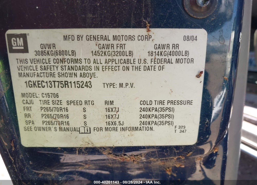 2005 GMC YUKON SLE VIN: 1GKEC13T75R115243