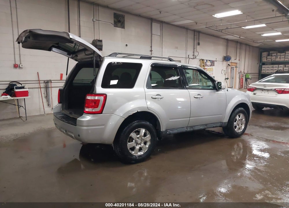 2011 FORD ESCAPE LIMITED VIN: 1FMCU9E75BKB48692