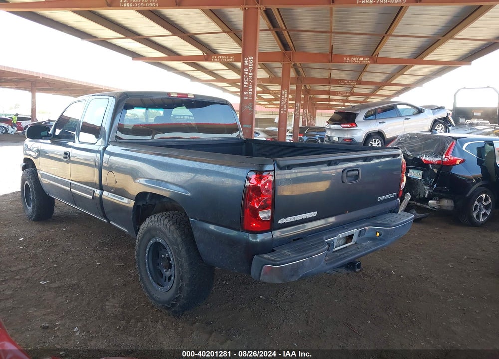 2003 CHEVROLET SILVERADO 1500 LS VIN: 2GCEC19VX31390146