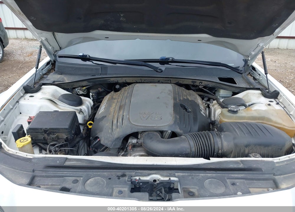 2011 CHRYSLER 300C VIN: 2C3CA6CT9BH561335