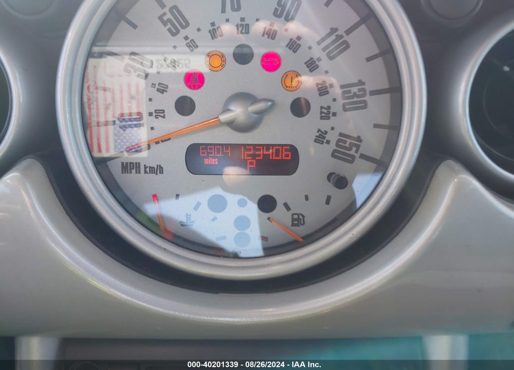 2003 MINI COOPER VIN: WMWRC33403TJ50141