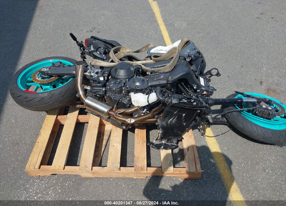 2022 YAMAHA MT09 VIN: JYARN71E2NA002812