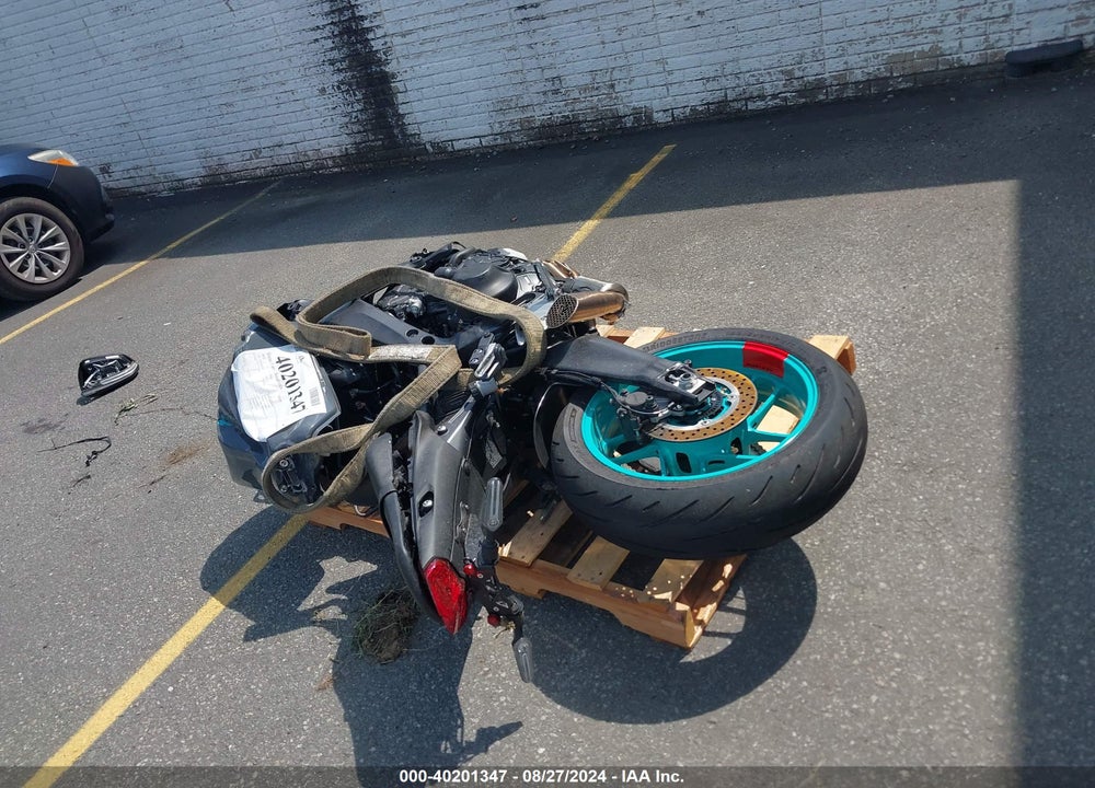 2022 YAMAHA MT09 VIN: JYARN71E2NA002812