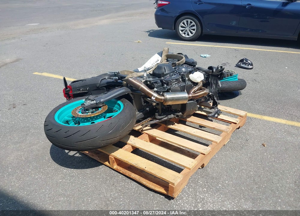 2022 YAMAHA MT09 VIN: JYARN71E2NA002812