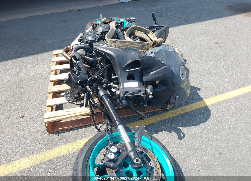 2022 YAMAHA MT09 VIN: JYARN71E2NA002812