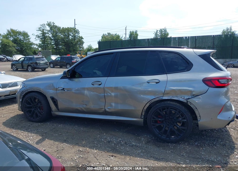 2022 BMW X5 M VIN: 5YMJU0C03N9K81385