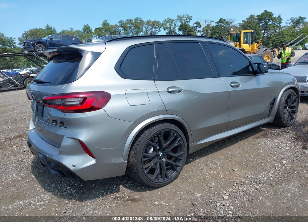 2022 BMW X5 M VIN: 5YMJU0C03N9K81385