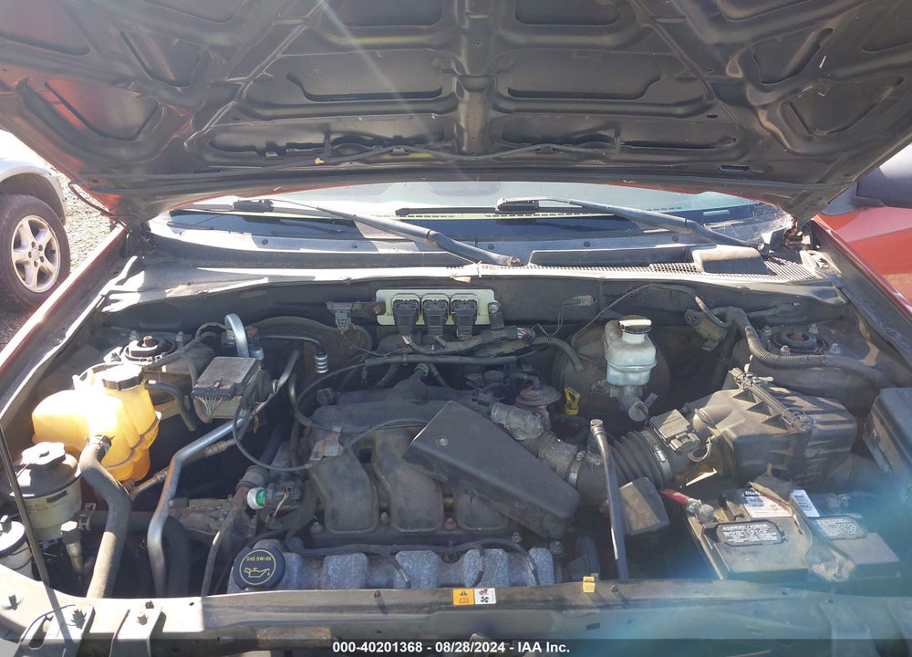 2006 FORD ESCAPE XLT/XLT SPORT VIN: 1FMCU93116KA18333