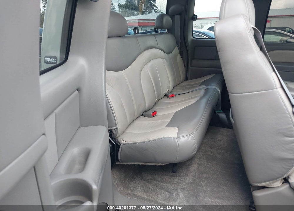 2002 GMC SIERRA 1500 DENALI VIN: 2GTFK69U121399232