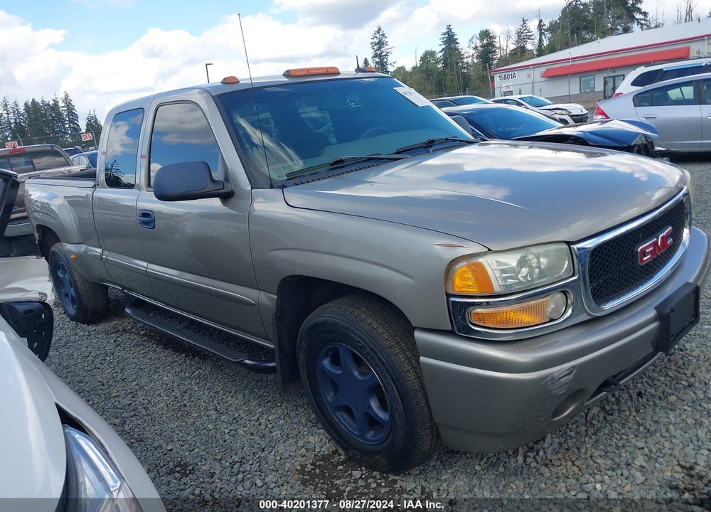 2002 GMC SIERRA 1500 DENALI VIN: 2GTFK69U121399232