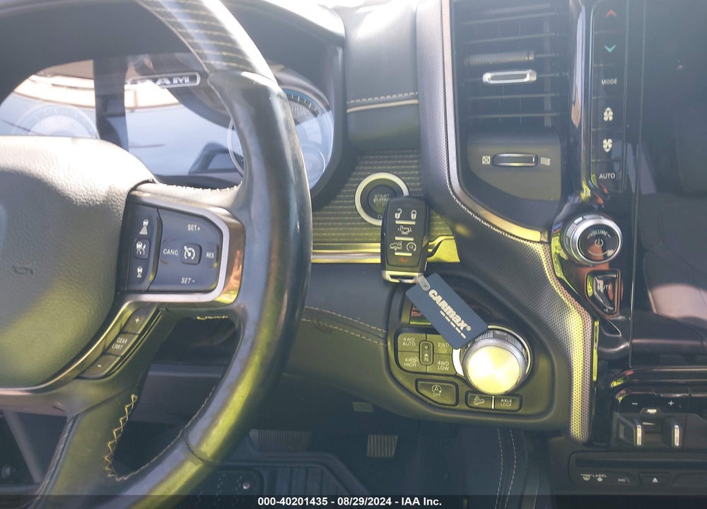 2019 RAM 1500 LIMITED 4X4 5'7 BOX VIN: 1C6SRFHTXKN626605
