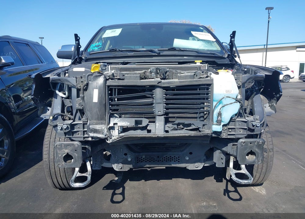 2019 RAM 1500 LIMITED 4X4 5'7 BOX VIN: 1C6SRFHTXKN626605