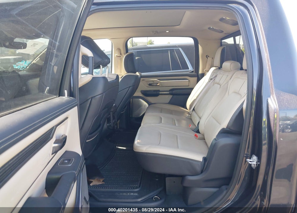 2019 RAM 1500 LIMITED 4X4 5'7 BOX VIN: 1C6SRFHTXKN626605