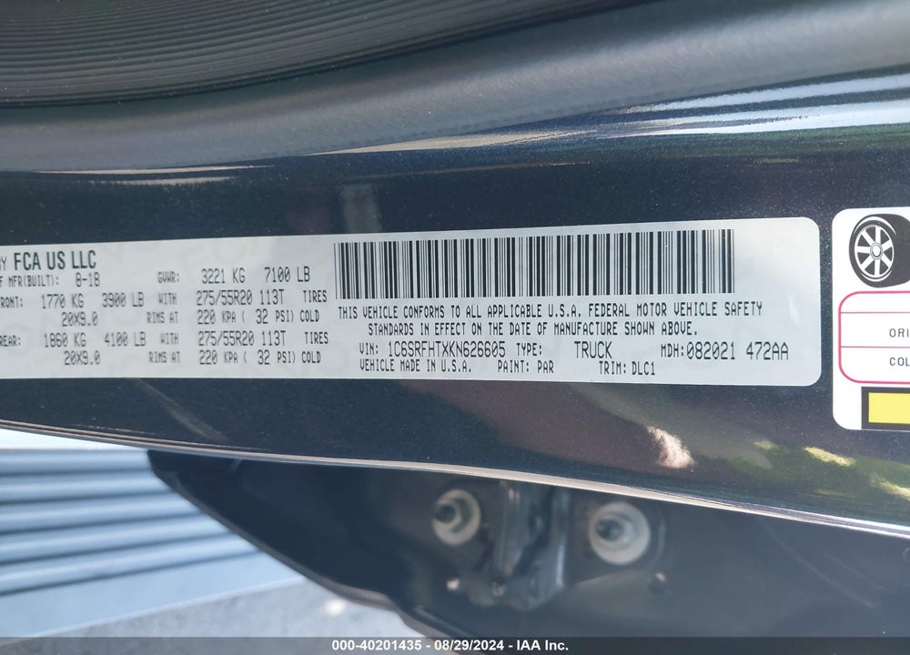 2019 RAM 1500 LIMITED 4X4 5'7 BOX VIN: 1C6SRFHTXKN626605
