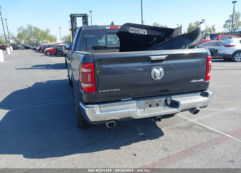 2019 RAM 1500 LIMITED 4X4 5'7 BOX VIN: 1C6SRFHTXKN626605
