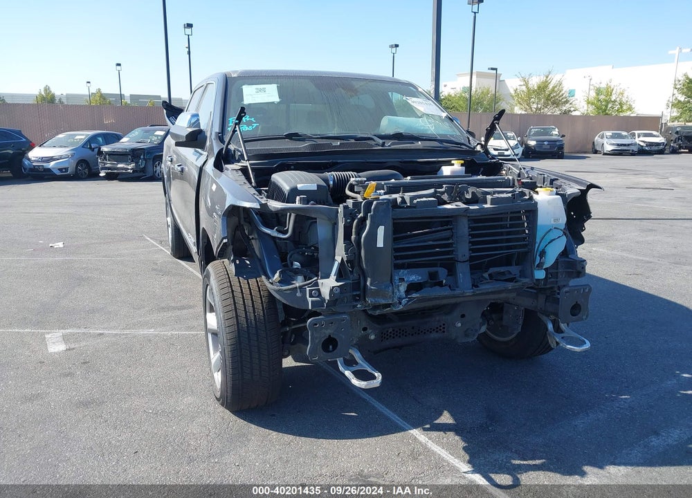 2019 RAM 1500 LIMITED 4X4 5'7 BOX VIN: 1C6SRFHTXKN626605