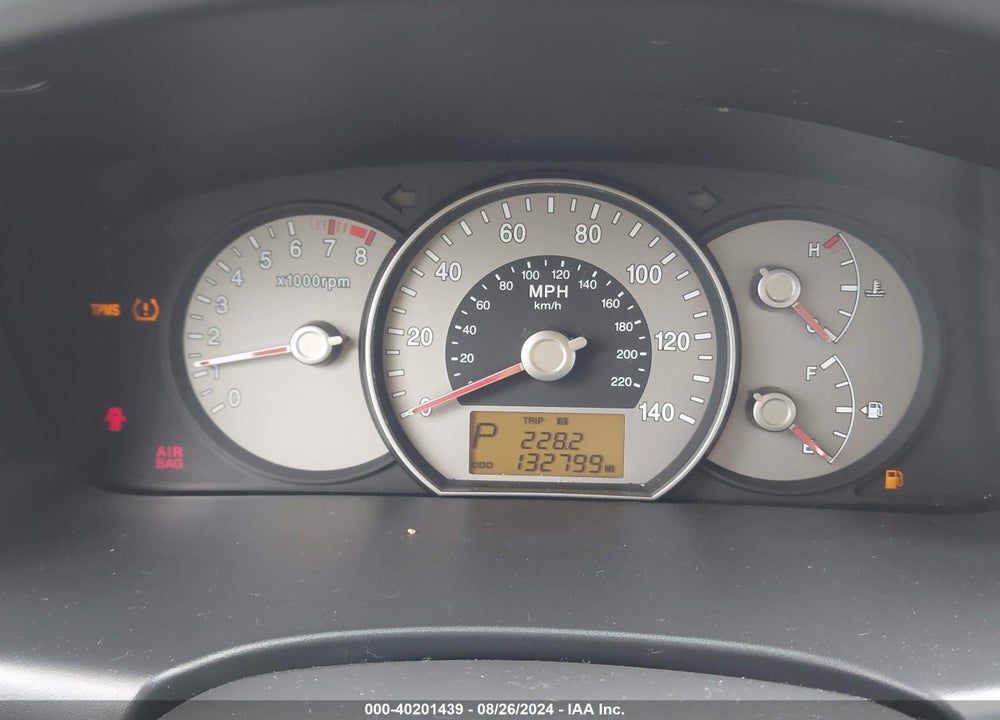 2007 KIA RONDO LX VIN: KNAFG525577028001