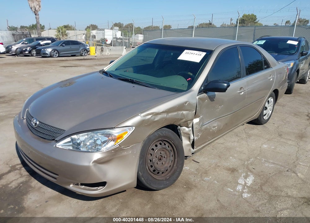 2004 TOYOTA CAMRY LE VIN: JTDBE32K540250558