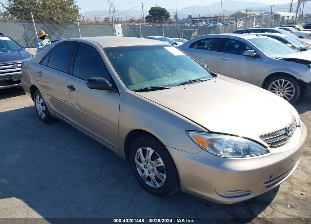 2004 TOYOTA CAMRY LE VIN: JTDBE32K540250558