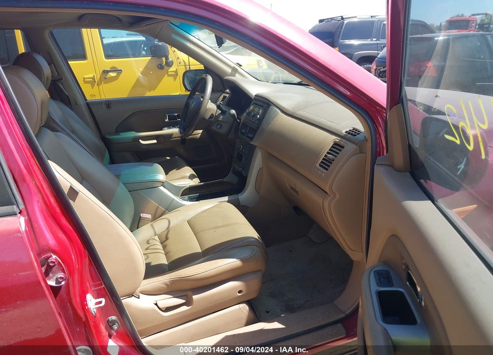 2006 HONDA PILOT EX-L VIN: 5FNYF28506B022684