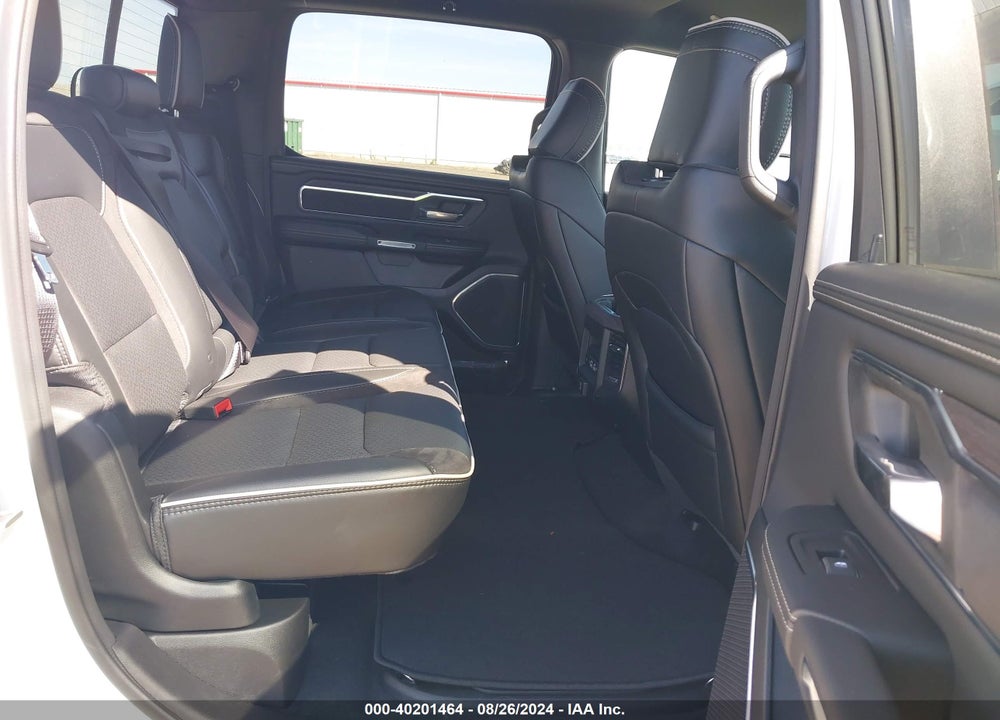 2025 RAM 1500 LAIE  4X4 5'7 BOX VIN: 1C6SRFJP7SN562889