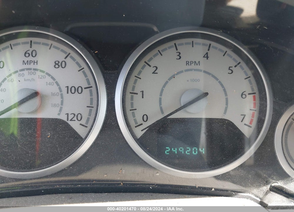 2008 CHRYSLER TOWN & COUNTRY LX VIN: 2A8HR44H68R665639