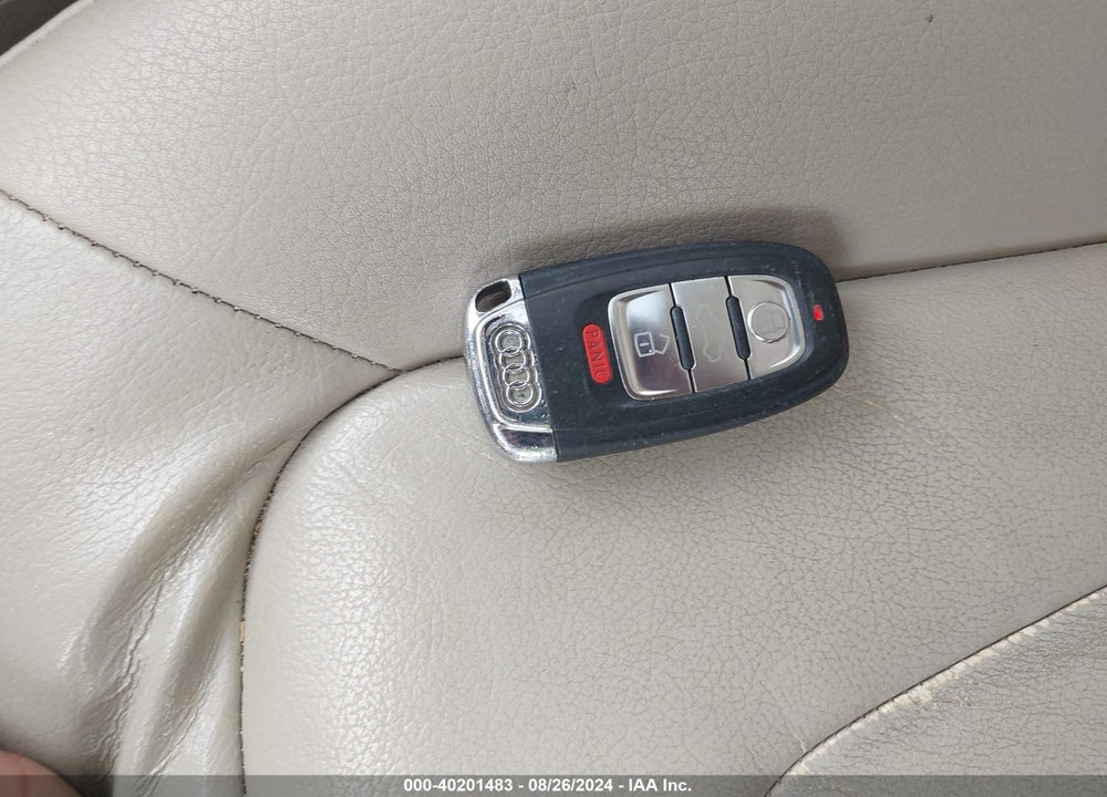 2010 AUDI A4 2.0T PREMIUM VIN: WAUBFAFL8AN002661