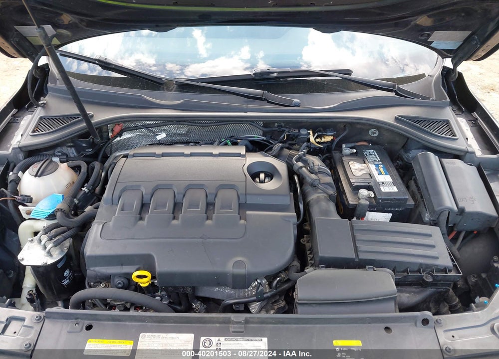 2015 VOLKSWAGEN PASSAT 2.0L TDI SE VIN: 1VWBV7A36FC104220