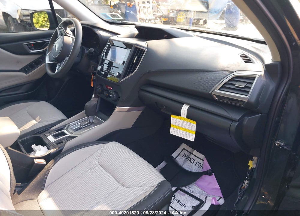 2022 SUBARU FORESTER VIN: JF2SKAAC8NH459658