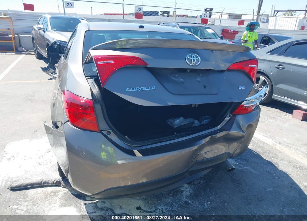 2017 TOYOTA COROLLA SE VIN: 5YFBURHEXHP594146